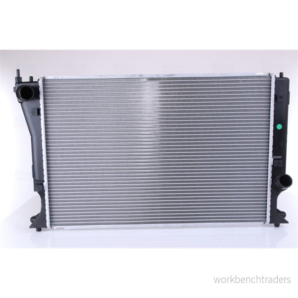 NISSENS 64666A radiateur du moteur Aluminium 624 419 32 Grille de soudée TOYOTA: Corolla Verso, Avensis II 5 portes, Berline