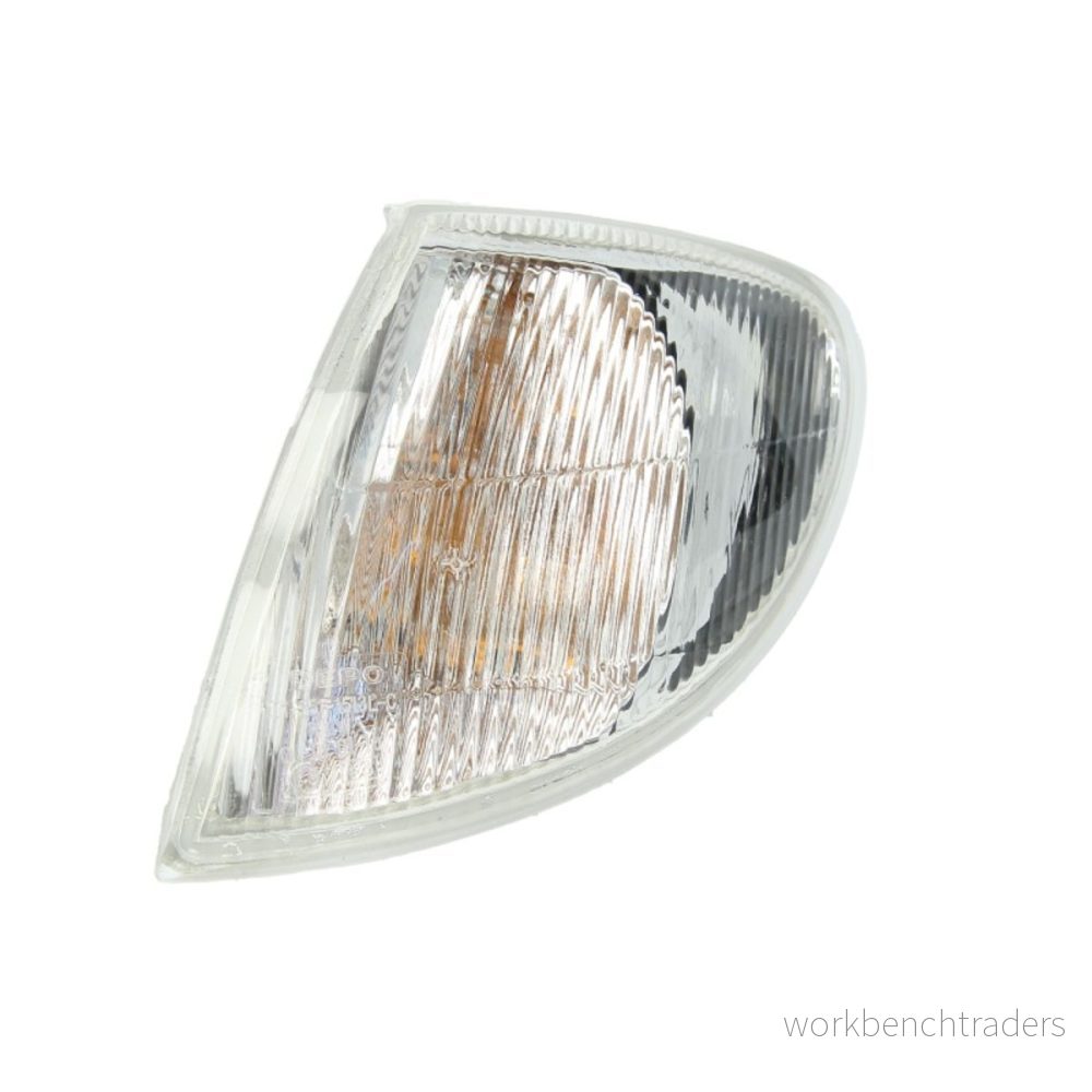 VAN WEZEL 4323905 Clignotant blanc avant gauche avec porte lampe RENAULT: Megane 1 Classic, 1, Scenic 5410909154158