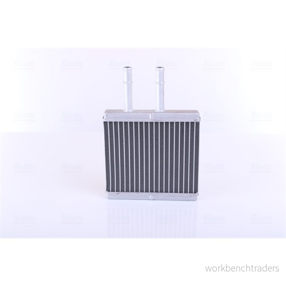 NISSENS 76504 Radiateur De Chauffage avec tuyau